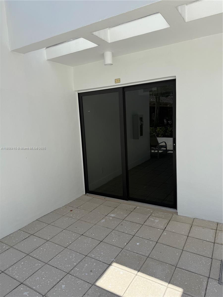 Photo of 20281 Country Club Dr #CAB19, Aventura, Florida, 33180 -