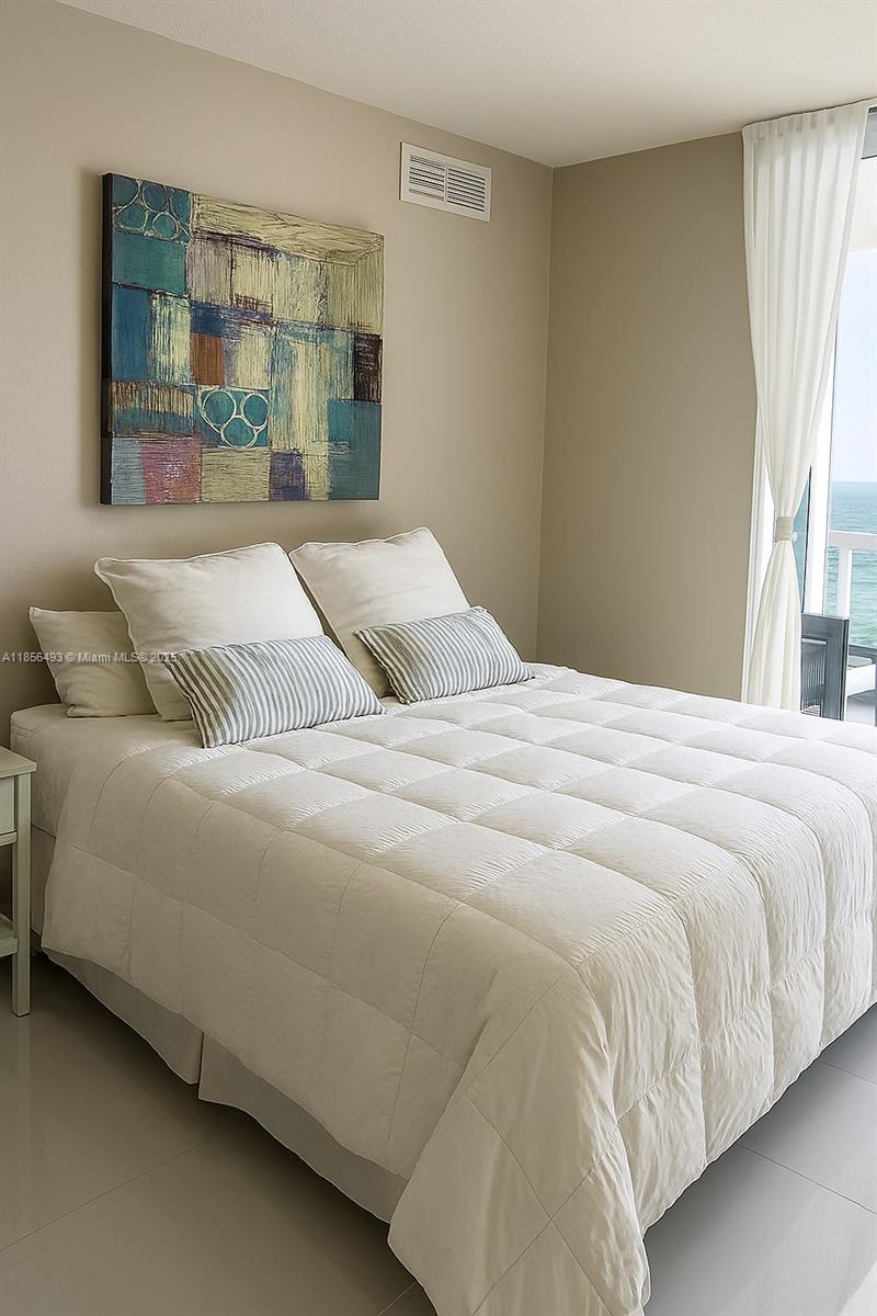 Photo of 250 Sunny Isles Blvd  #3-1506, Sunny Isles Beach, Florida, 33160 - 
