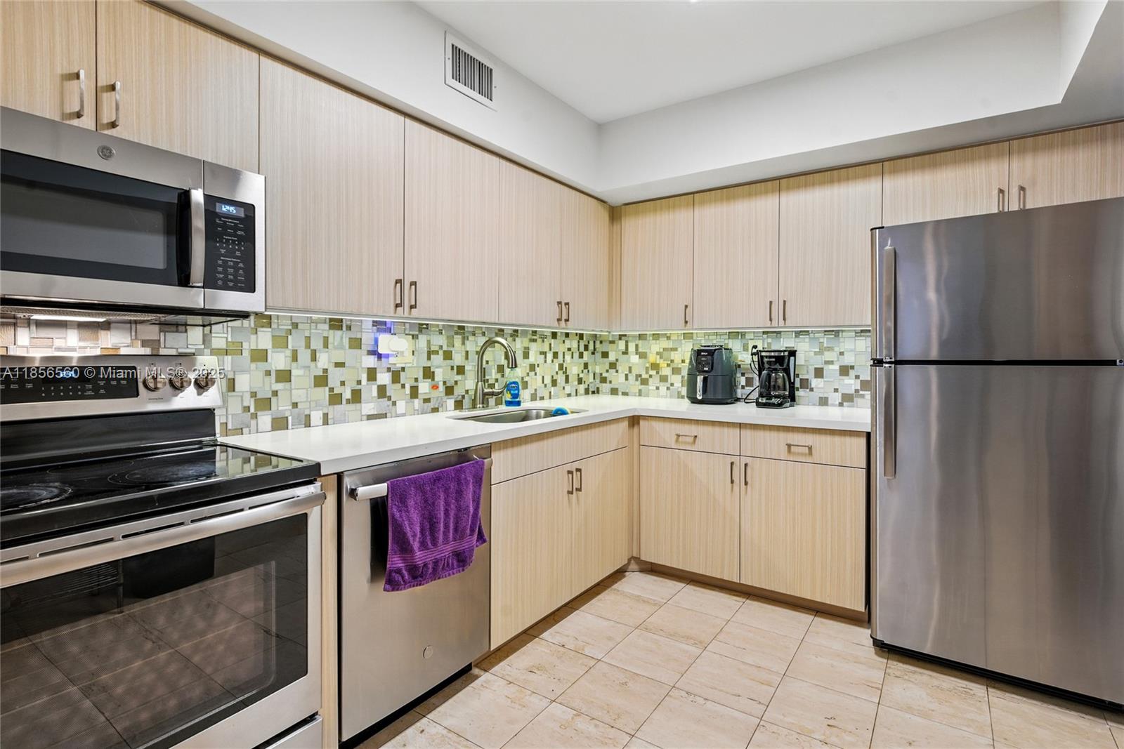 Photo of 3600 Mystic Pointe Dr  #305, Aventura, Florida, 33180 - 