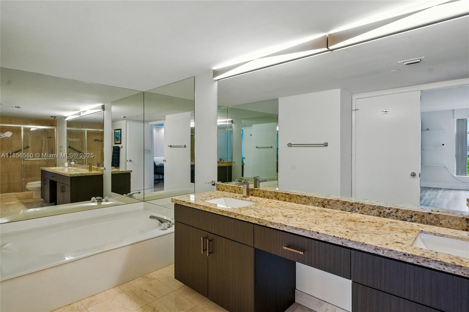 Photo of 3600 Mystic Pointe Dr  #305, Aventura, Florida, 33180 - 
