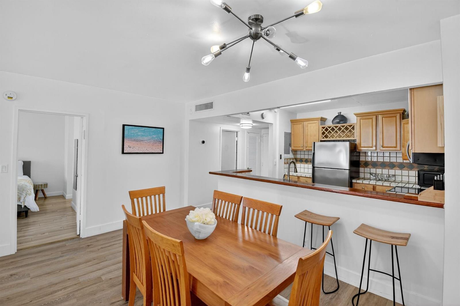 Photo of 3725 Ocean  #405, Hollywood, Florida, 33019 - Breakfast Bar