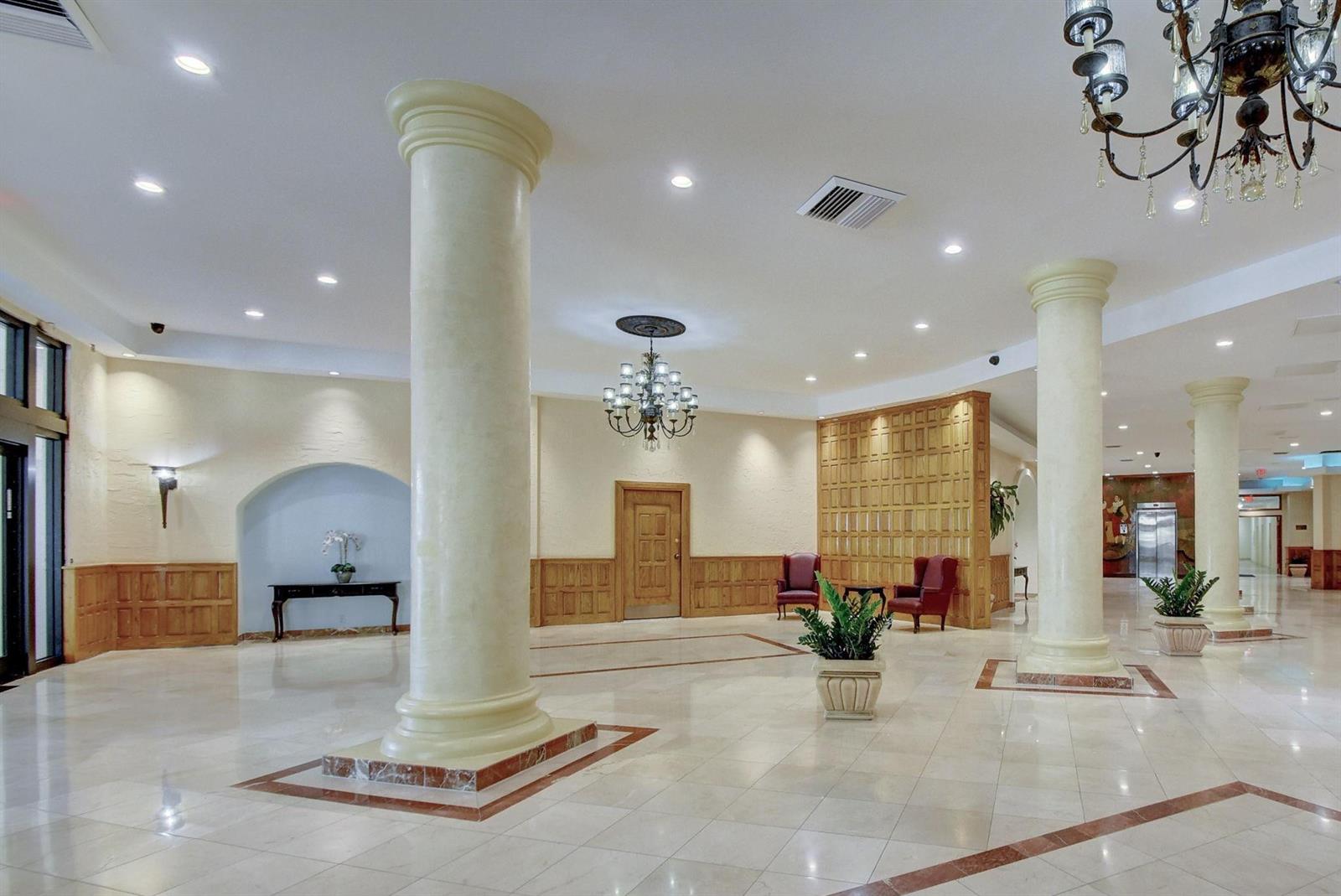 Photo of 3725 Ocean  #405, Hollywood, Florida, 33019 - Grand Lobby entrance