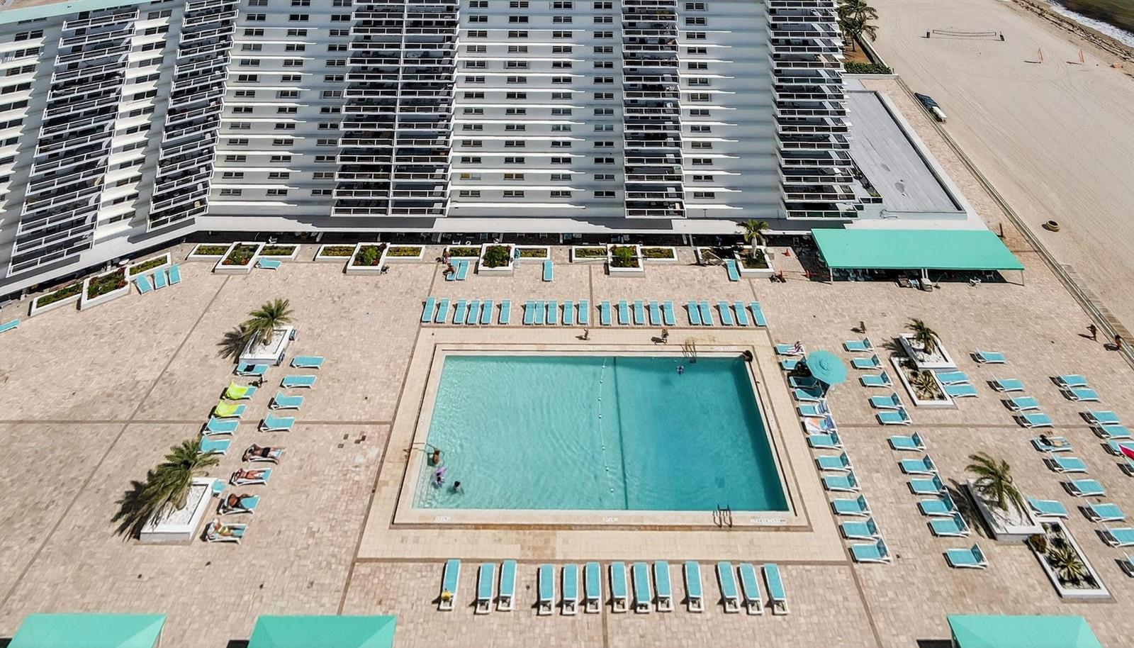 Photo of 3725 Ocean  #405, Hollywood, Florida, 33019 - Resort Style pool deck