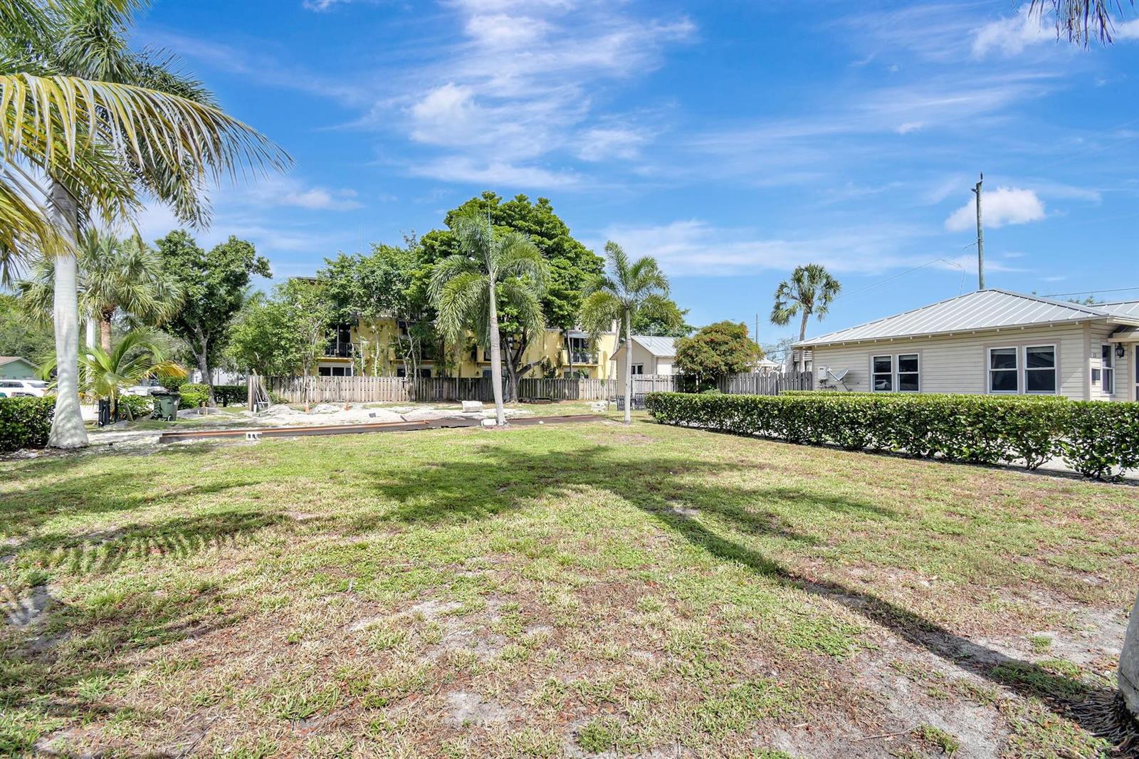   / 0 2480 sq. ft. $ 2025-12-27 0 Photo