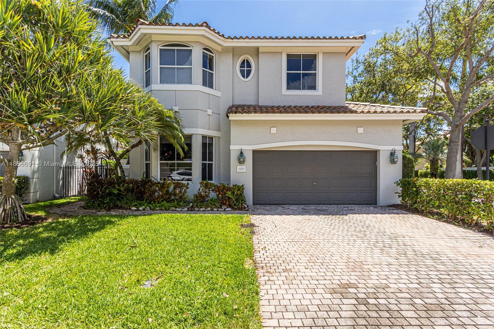 Photo of 1467 Mariner Way (1467), Hollywood, Florida, 33019 -