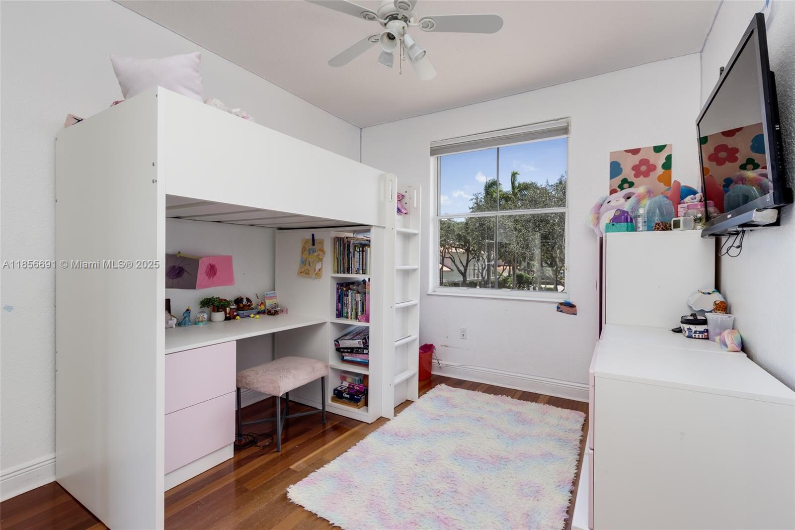 Photo of 1467 Mariner Way  (1467), Hollywood, Florida, 33019 - 2nd Level Bedroom