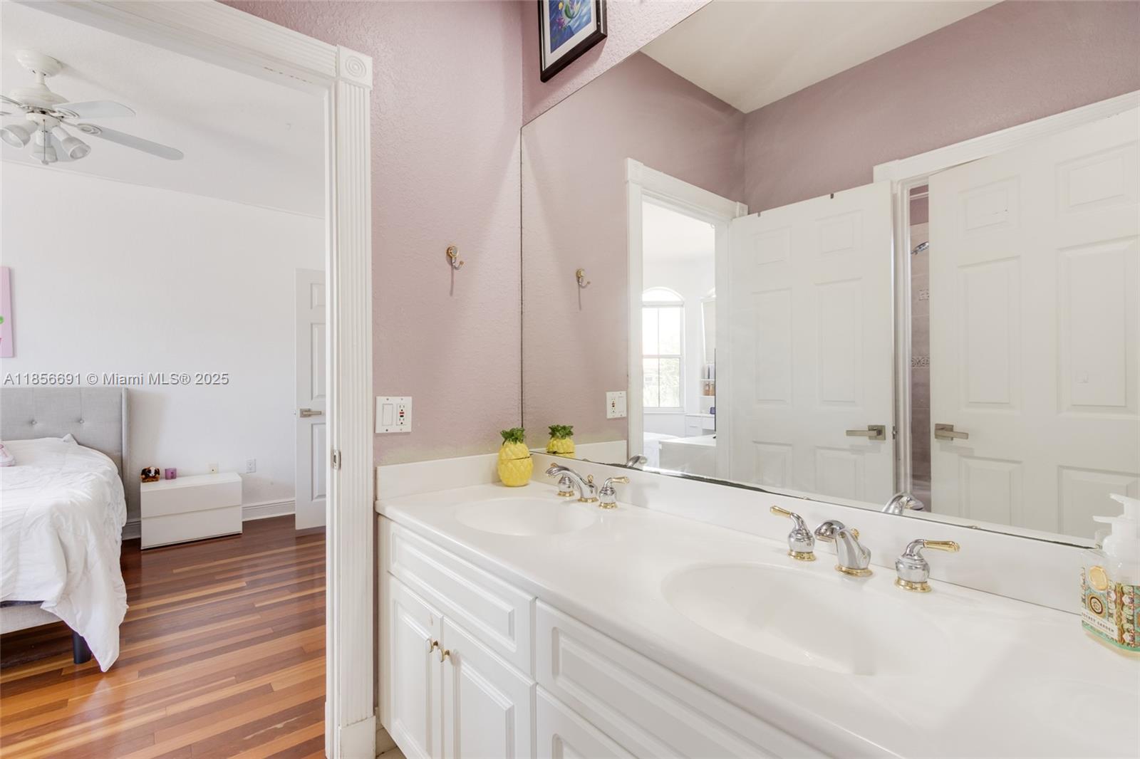 Photo of 1467 Mariner Way  (1467), Hollywood, Florida, 33019 - Jack & Jill