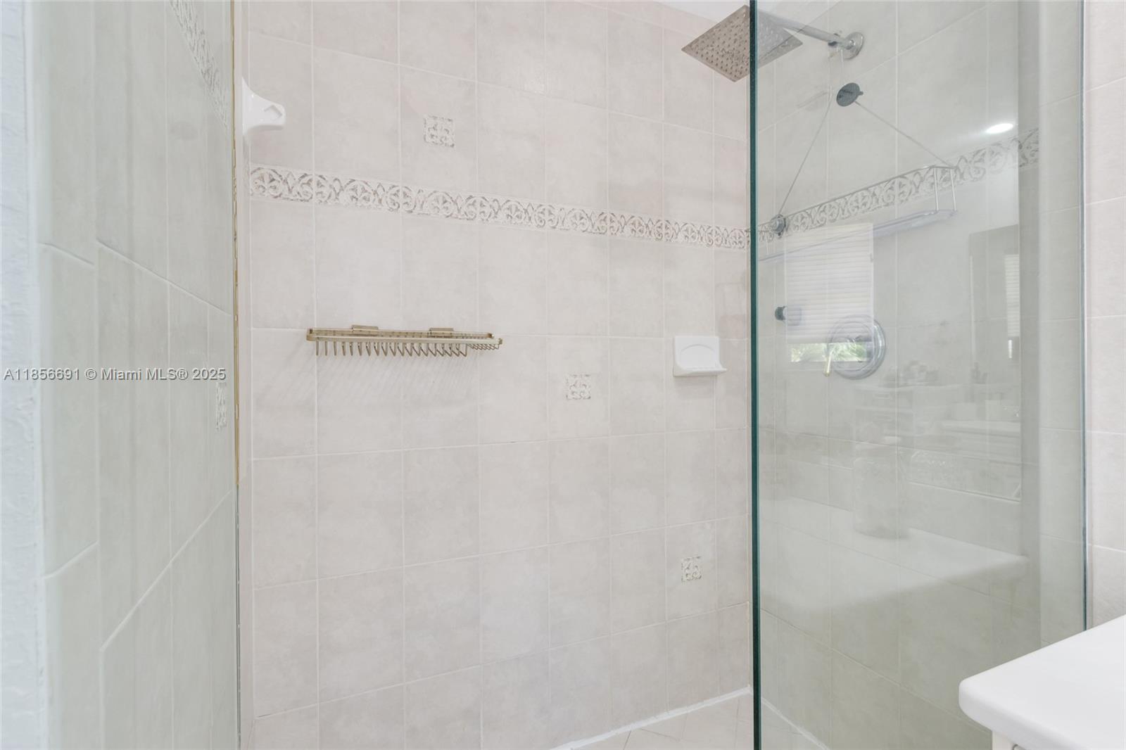 Photo of 1467 Mariner Way  (1467), Hollywood, Florida, 33019 - Master Bathroom Shower