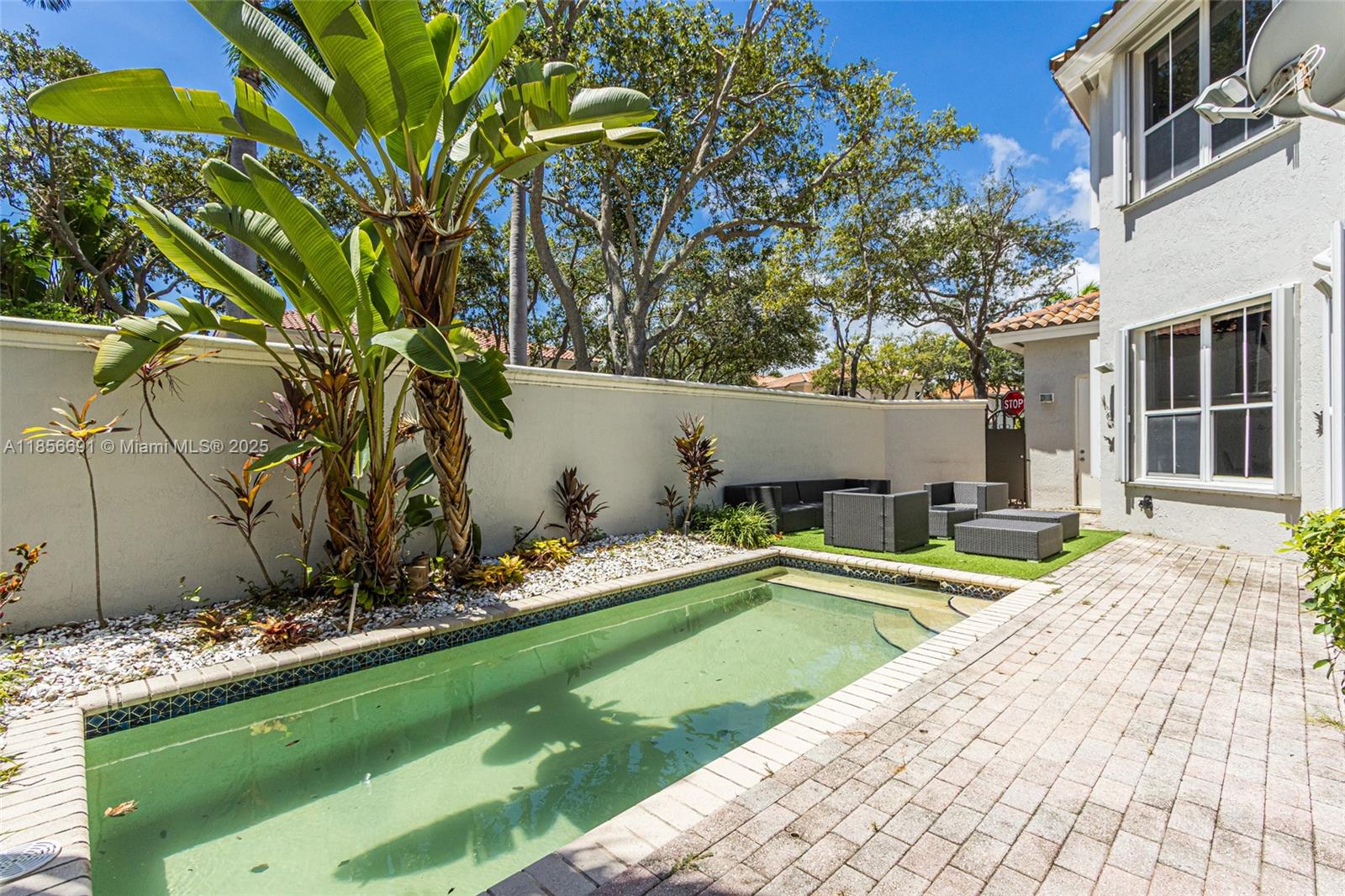 Photo of 1467 Mariner Way (1467), Hollywood, Florida, 33019 -