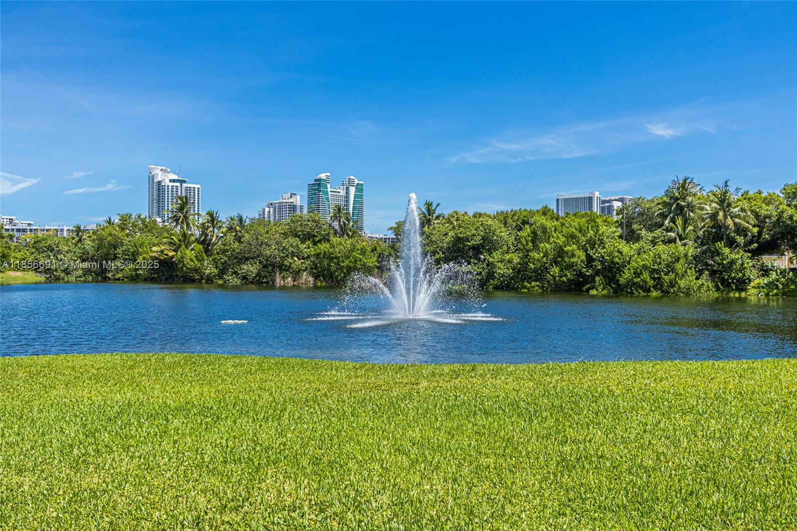 Photo of 1467 Mariner Way  (1467), Hollywood, Florida, 33019 - Lake view near community center