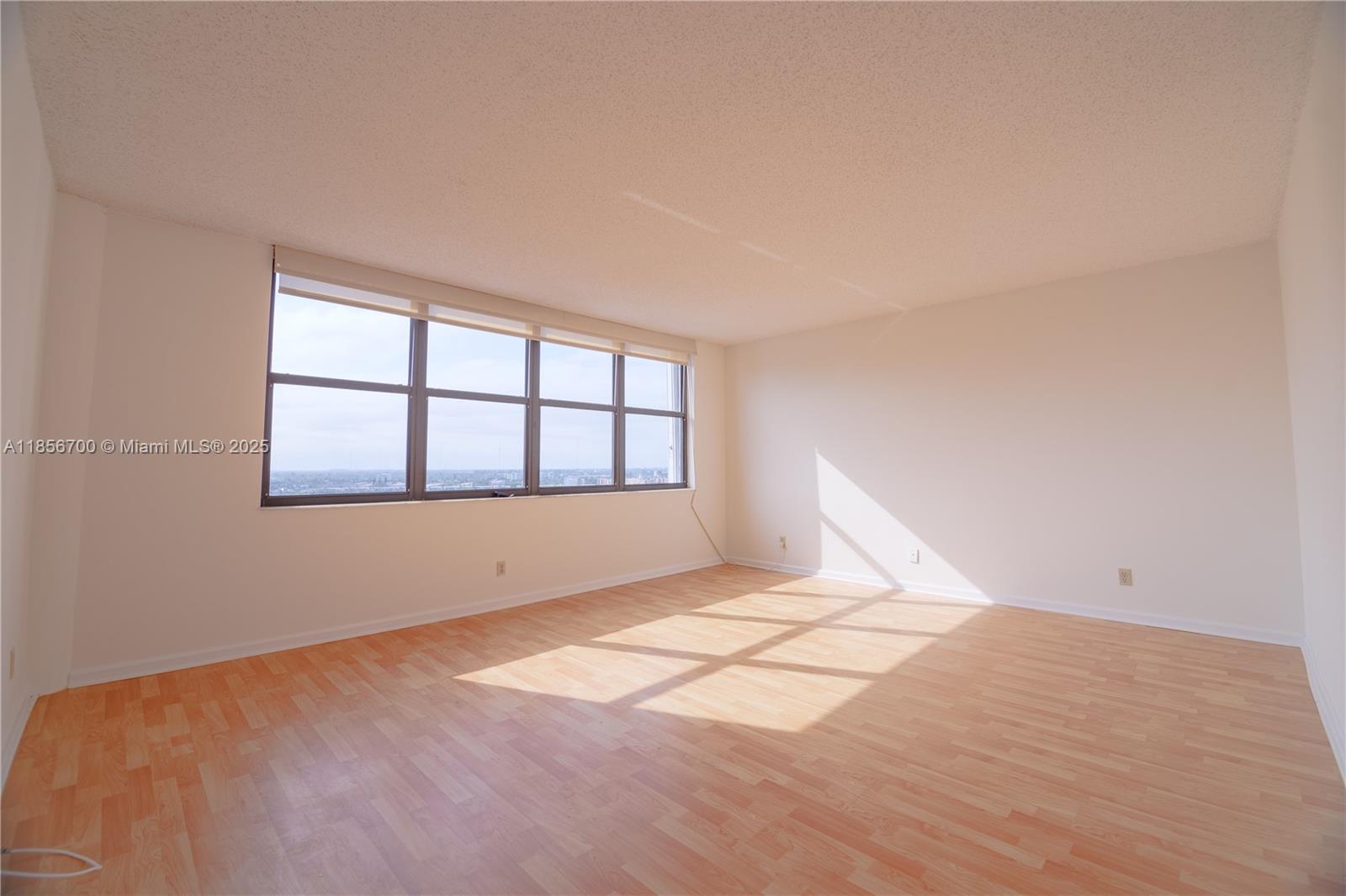 Photo of 300 Three Islands Blvd #516, Hallandale Beach, Florida, 33009 -