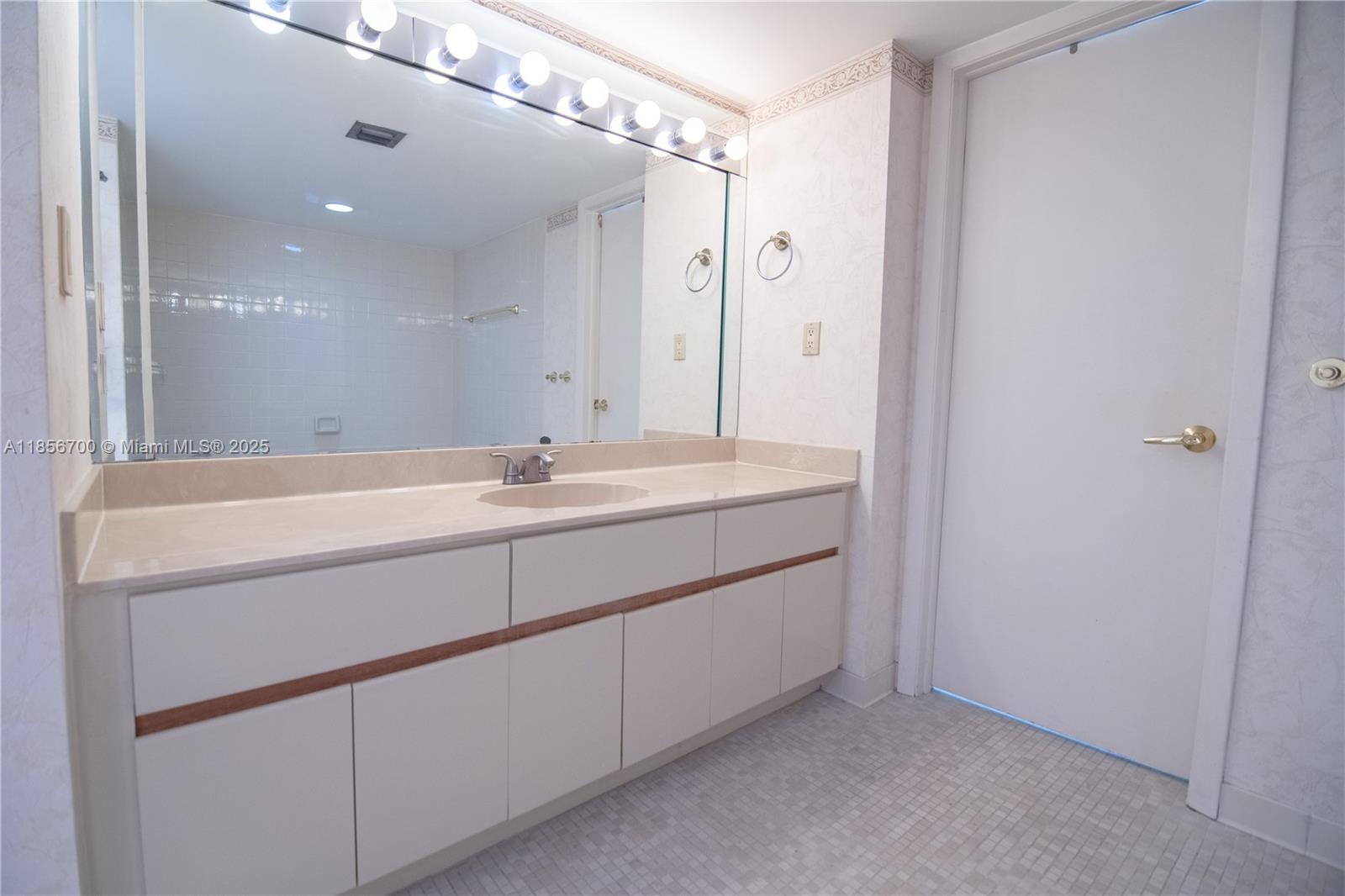 Photo of 300 Three Islands Blvd  #516, Hallandale Beach, Florida, 33009 - 