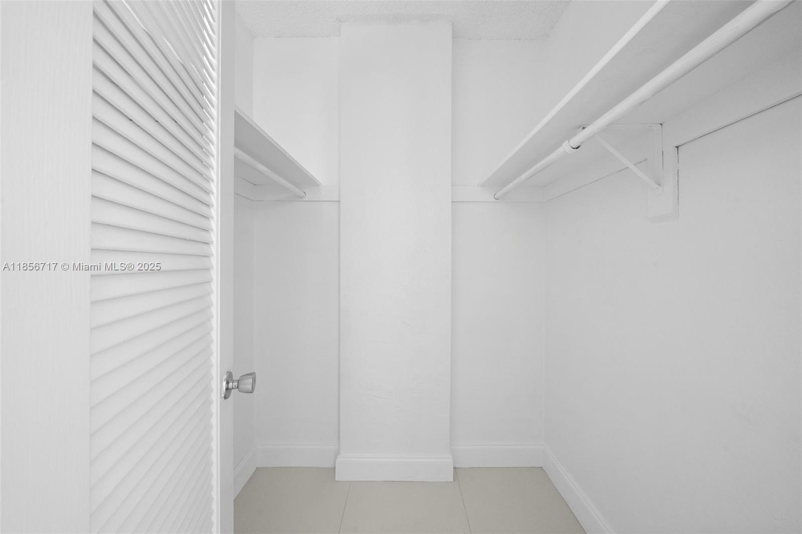 Photo of 19390 Collins Ave  #1410, Sunny Isles Beach, Florida, 33160 - 