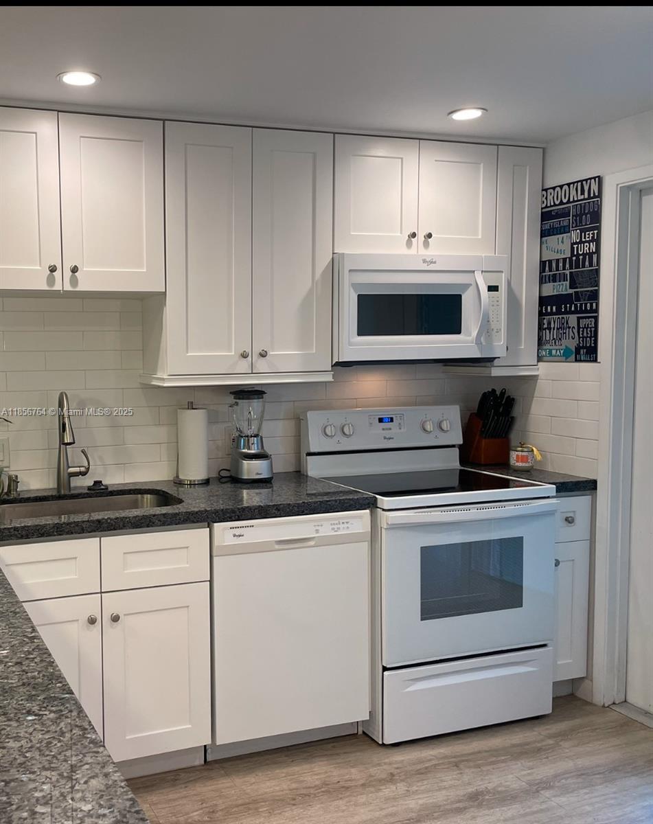 See details 111 2 / 2 961 sq. ft. $ 2025-08-11 0 Photo