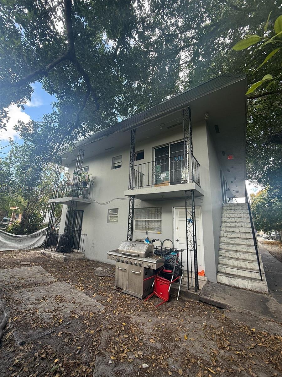 See details / sq. ft. $ 2025-08-11 0 Photo