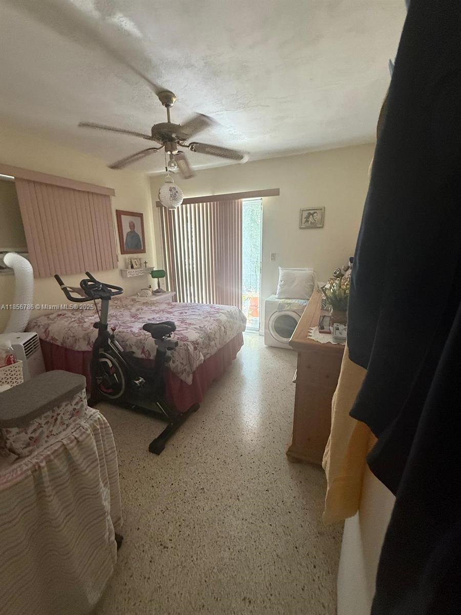 See details / sq. ft. $ 2025-08-11 0 Photo