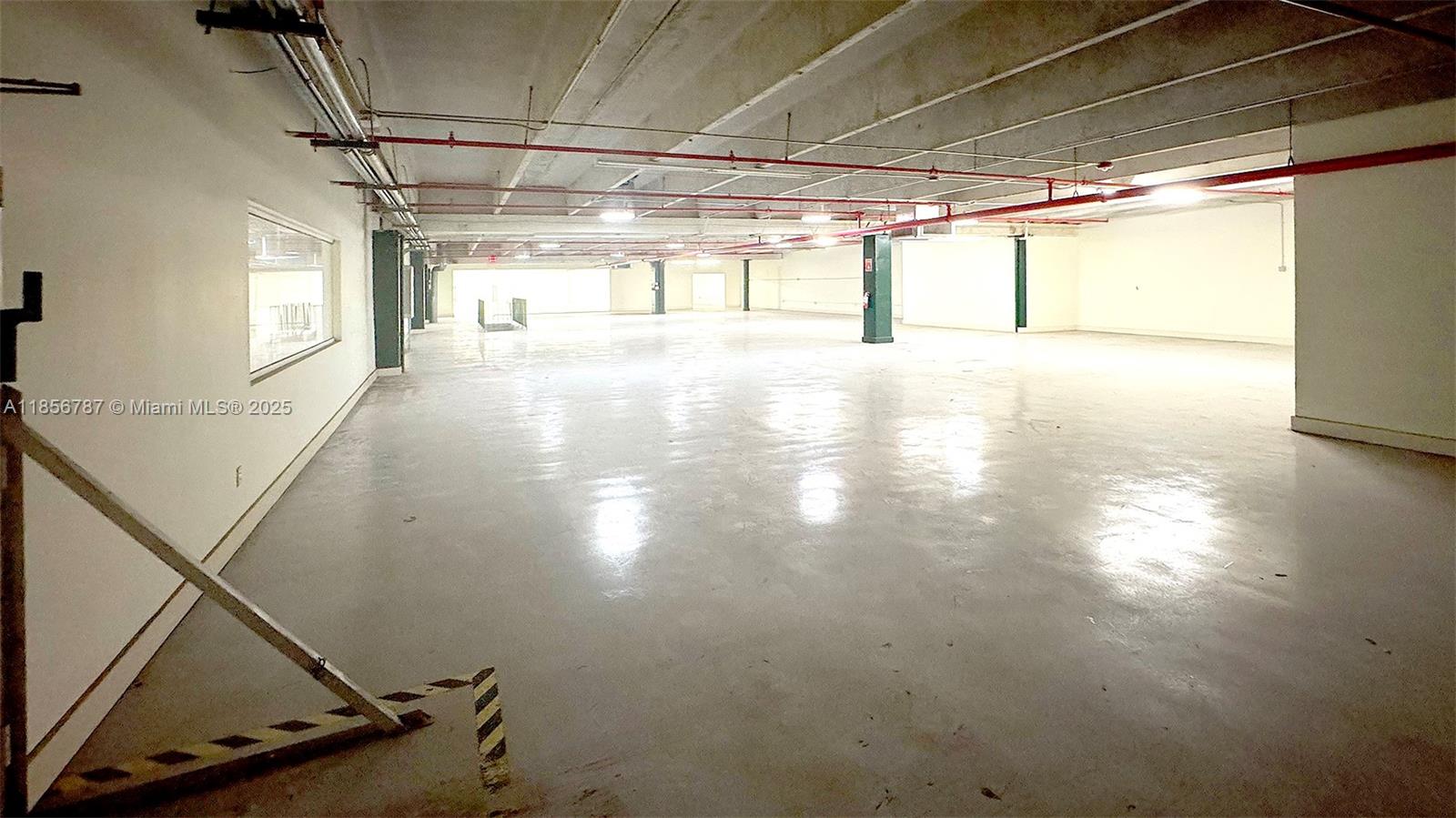 See details / sq. ft. $ 2025-08-11 0 Photo
