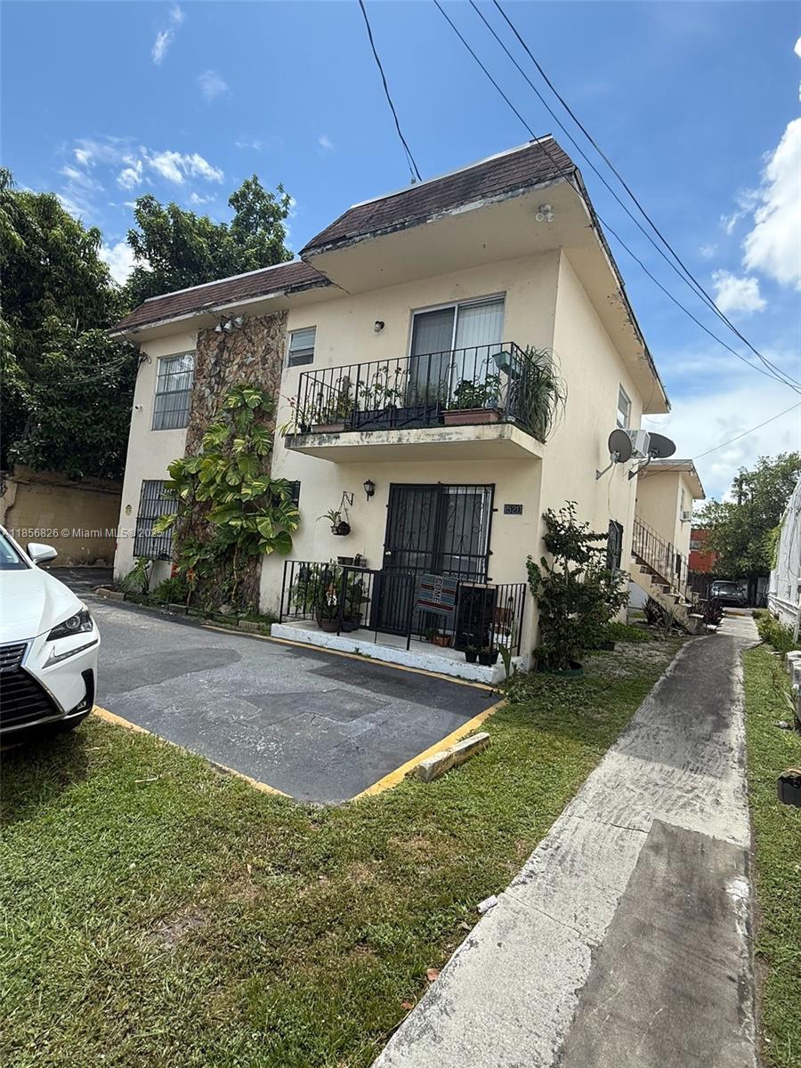 See details / sq. ft. $ 2025-08-11 0 Photo