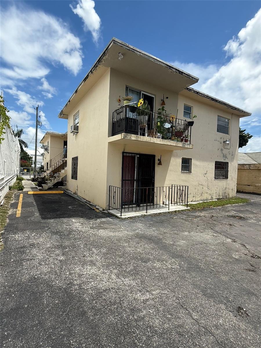 See details / sq. ft. $ 2025-08-11 0 Photo