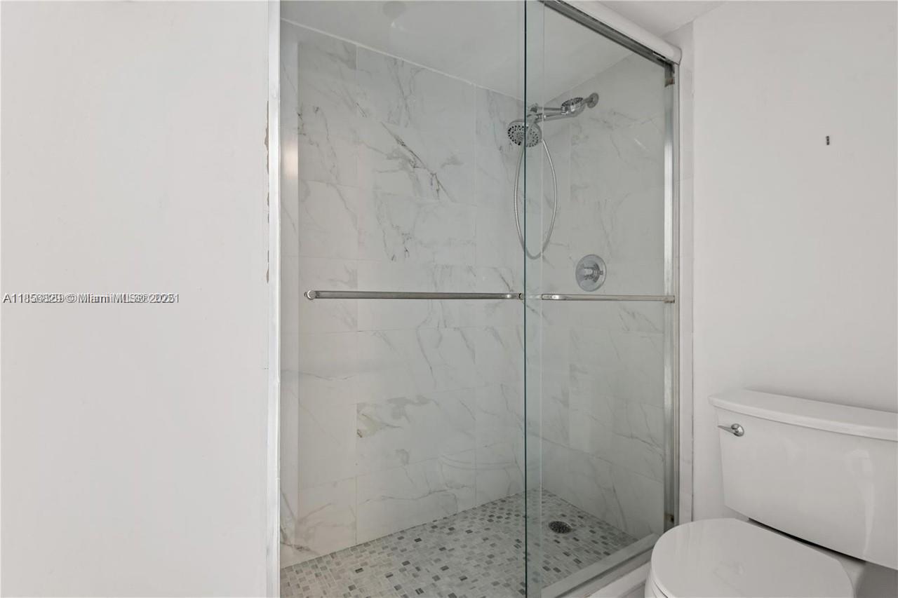 Photo of 20335 Country Club Dr  #209, Aventura, Florida, 33180 - 