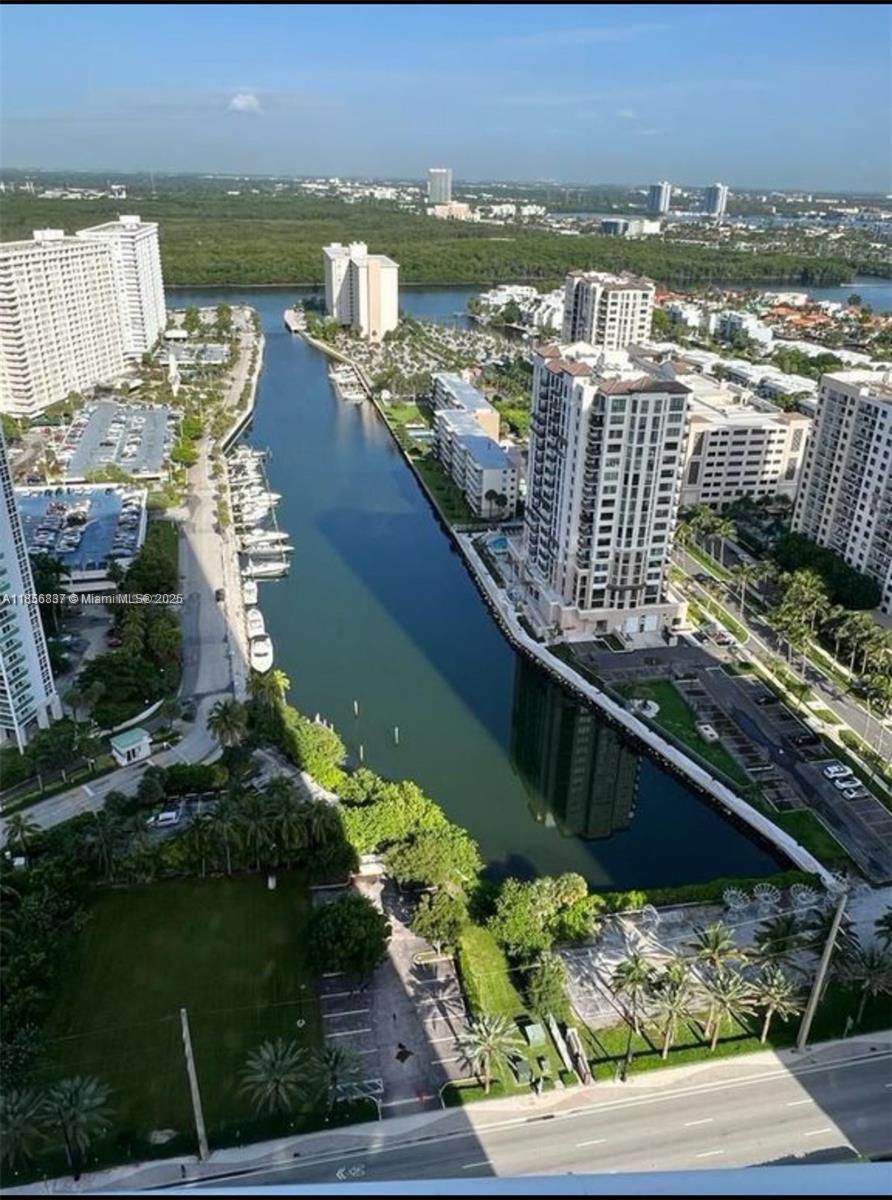 See details 2805 2 / 2 1463 sq. ft. $ 2025-08-11 0 Photo