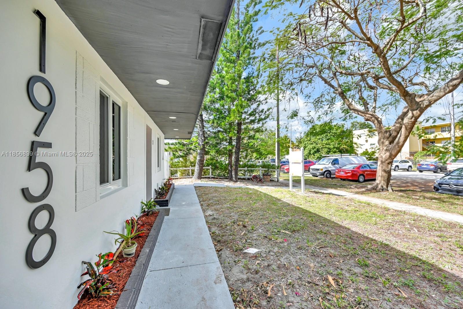 See details / 2142 sq. ft. $ 2025-08-11 0 Photo