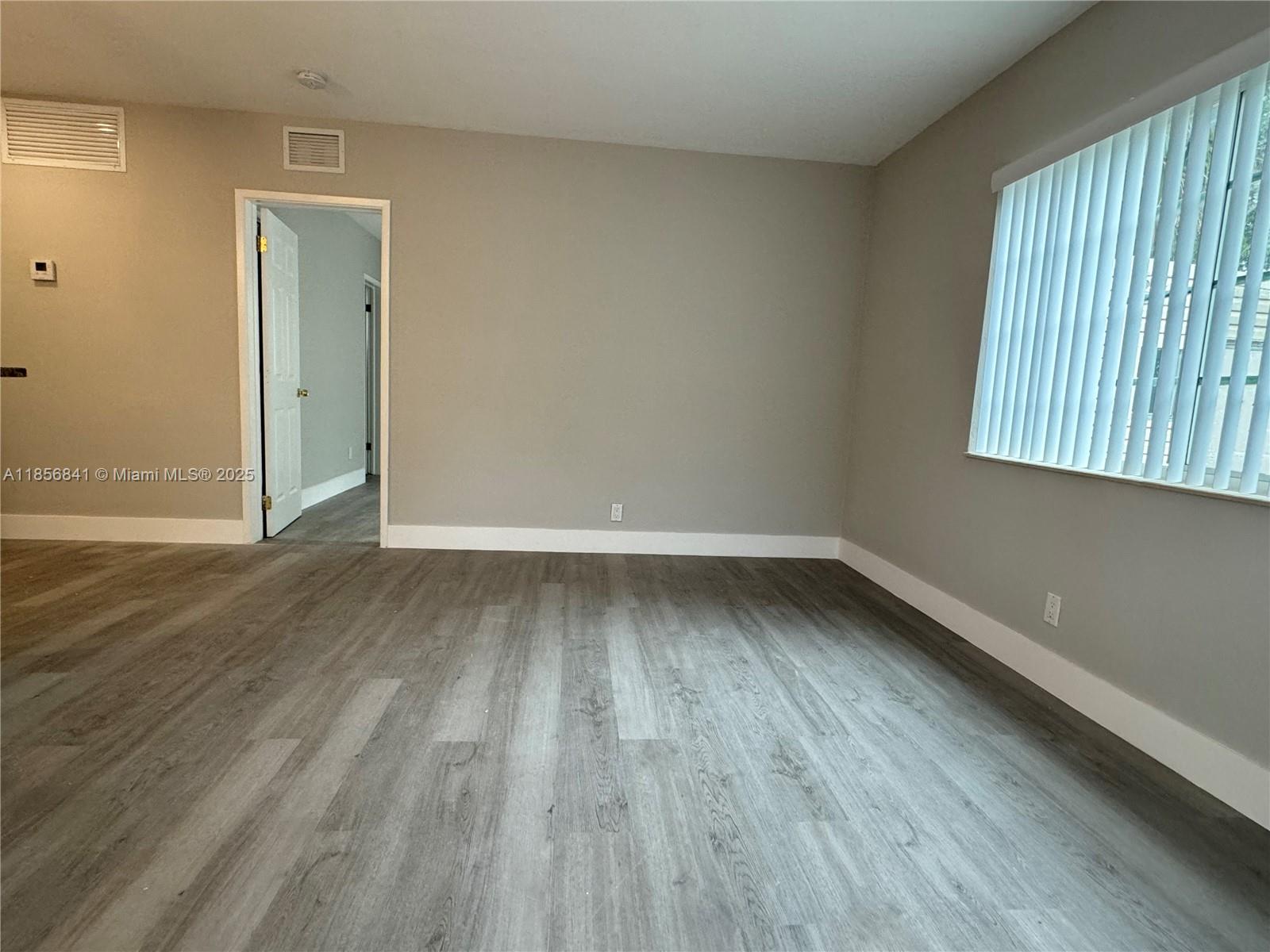 See details / 2266 sq. ft. $ 2025-08-11 0 Photo