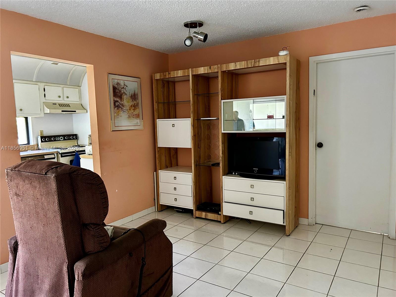 Photo of 16919 Bay Rd  #206, Sunny Isles Beach, Florida, 33160 - 