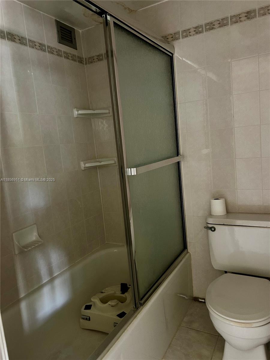 Photo of 16919 Bay Rd  #206, Sunny Isles Beach, Florida, 33160 - 