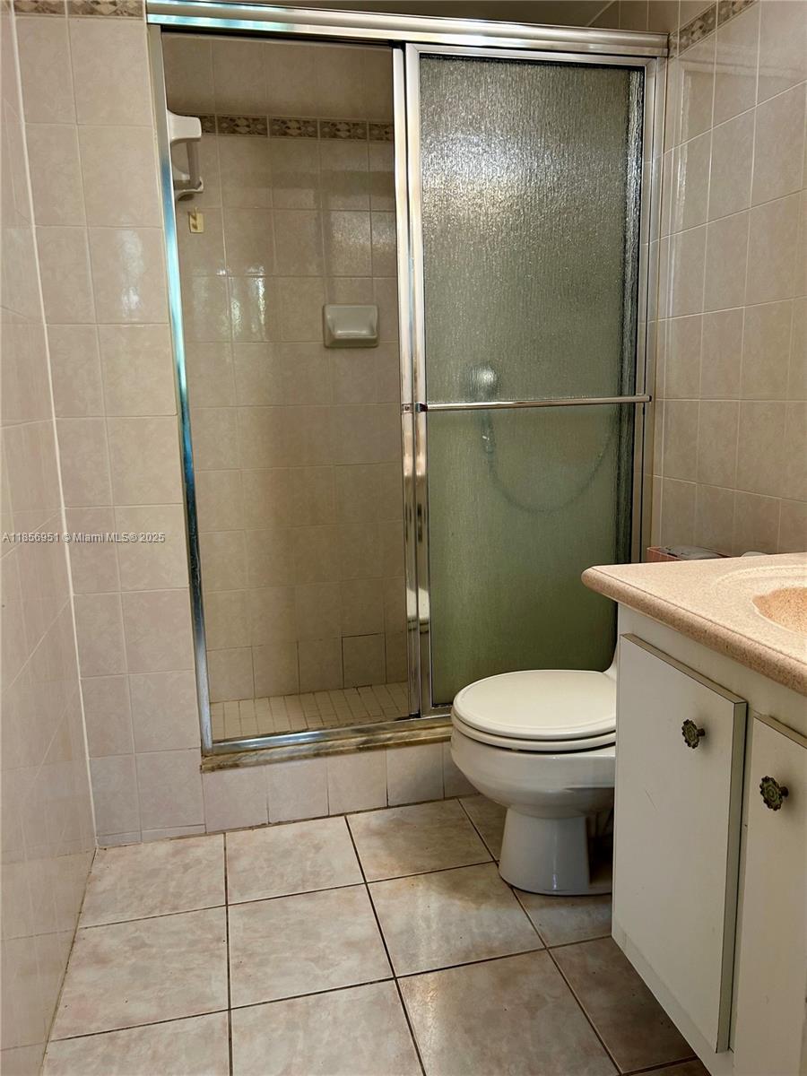 Photo of 16919 Bay Rd  #206, Sunny Isles Beach, Florida, 33160 - 