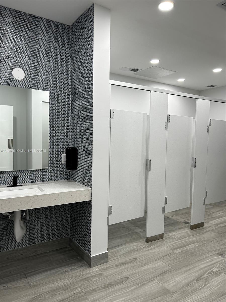 Photo of 16919 Bay Rd  #206, Sunny Isles Beach, Florida, 33160 - 