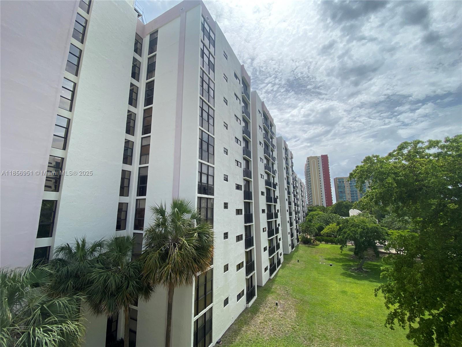 Photo of 16919 Bay Rd  #206, Sunny Isles Beach, Florida, 33160 - 