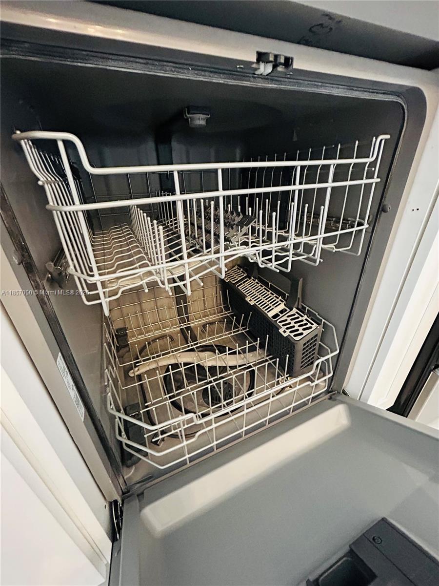 Photo of 17021 N Bay Rd  #427, Sunny Isles Beach, Florida, 33160 - new dishwasher