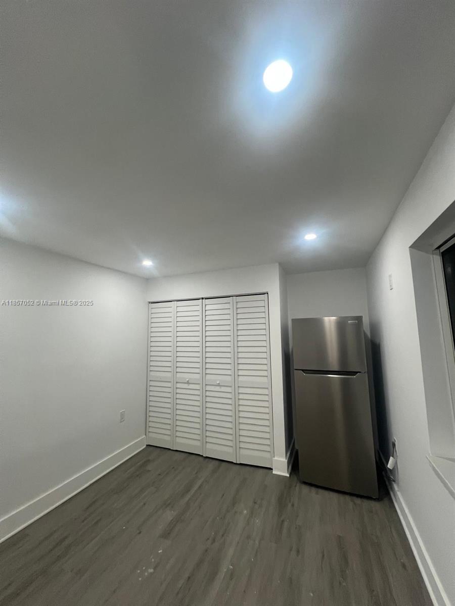See details / 1946 sq. ft. $ 2025-08-12 0 Photo