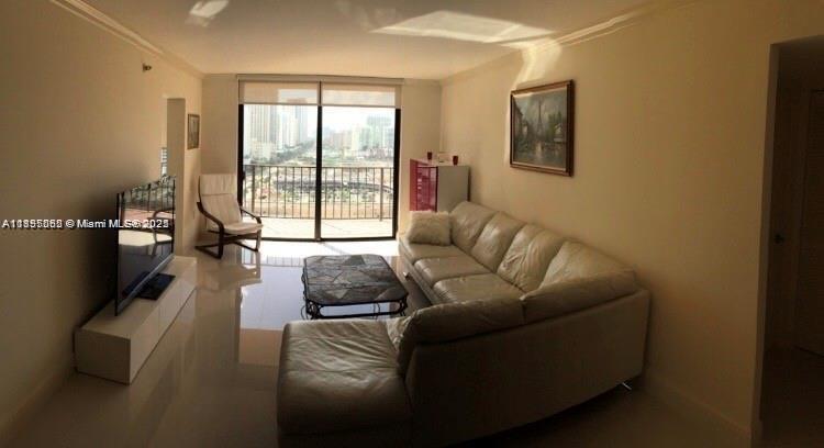 See details 2202 2 / 2 1507 sq. ft. $ 2025-08-12 0 Photo