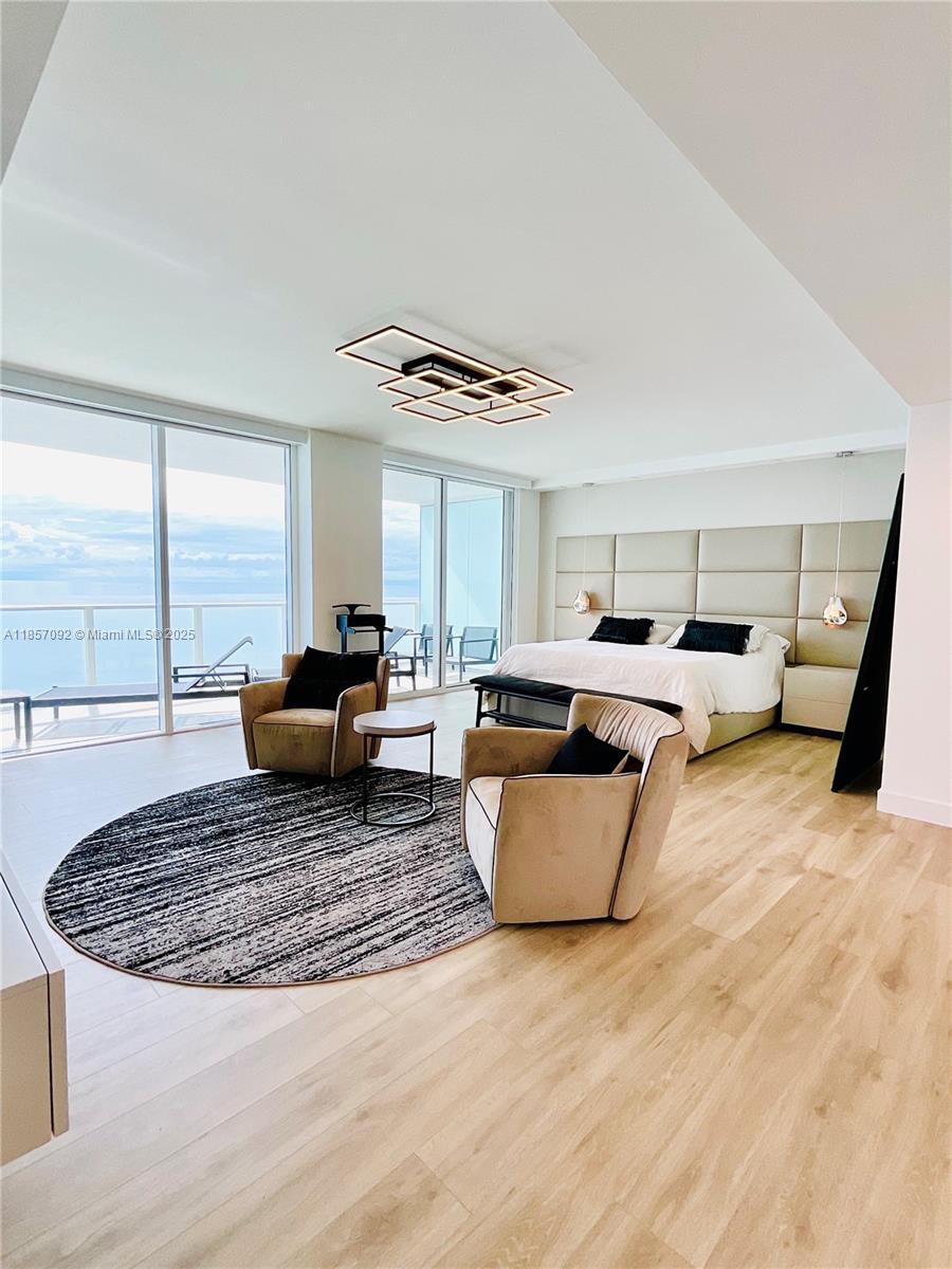 Photo of 3951 Ocean Dr  #1903, Hollywood, Florida, 33019 - 