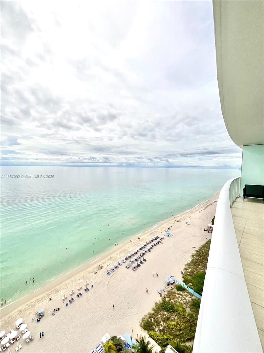 Photo of 3951 Ocean Dr  #1903, Hollywood, Florida, 33019 - 