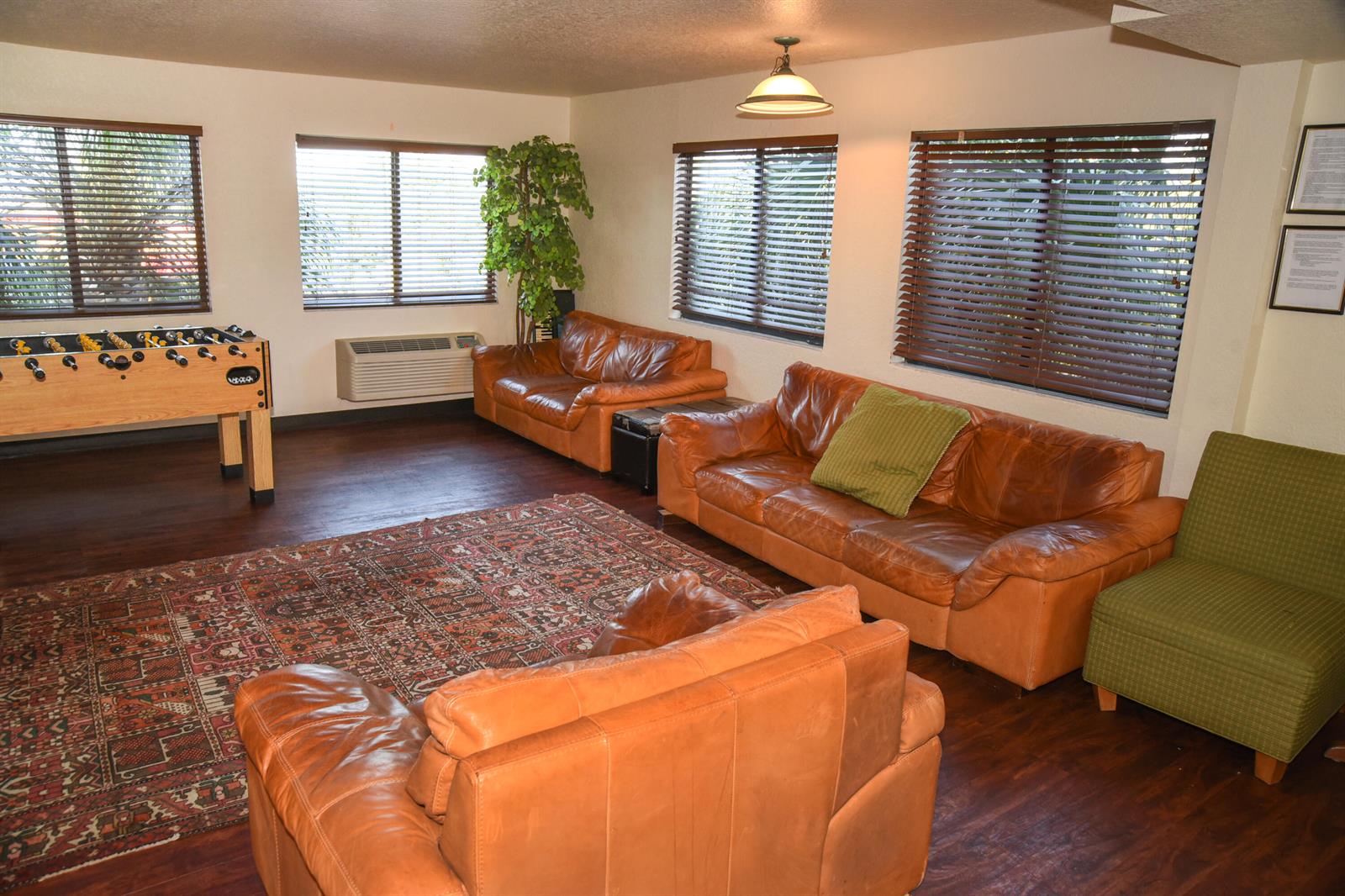   / 78  sq. ft. $ 2026-02-04 0 Photo