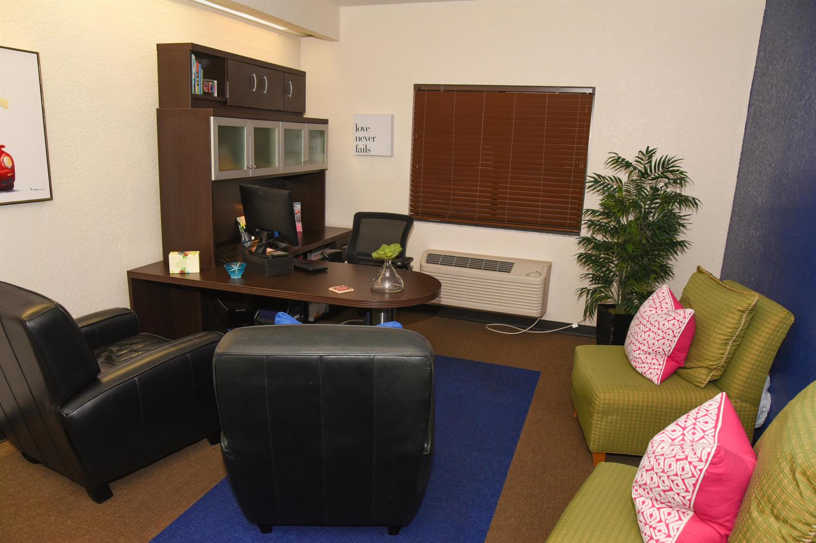   / 78  sq. ft. $ 2026-02-04 0 Photo