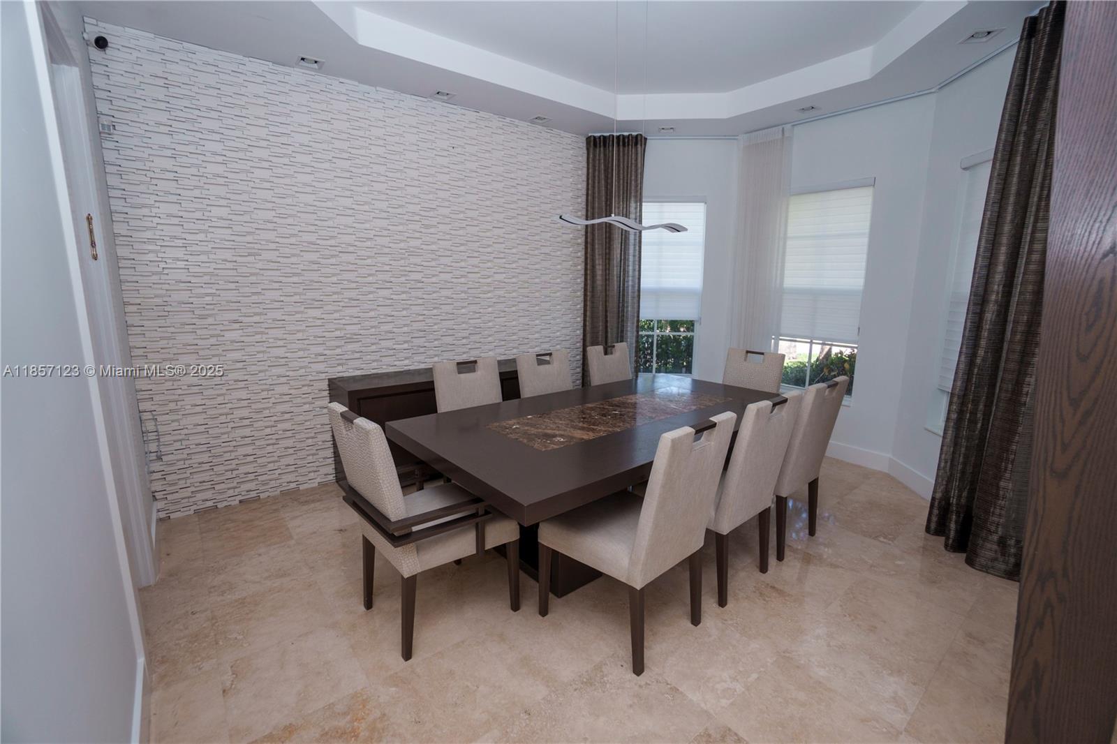 Photo of 822 Meridian Ln  (822), Hollywood, Florida, 33019 - 