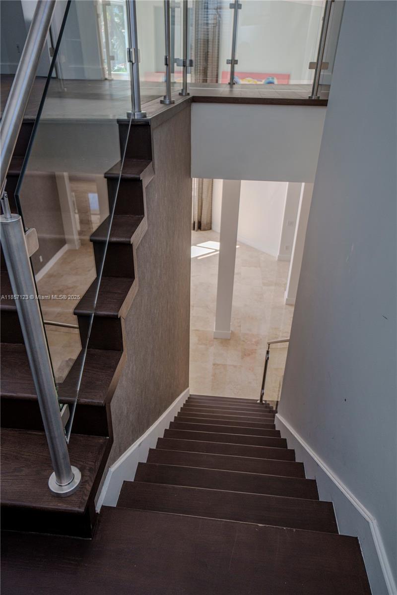 Photo of 822 Meridian Ln  (822), Hollywood, Florida, 33019 - 