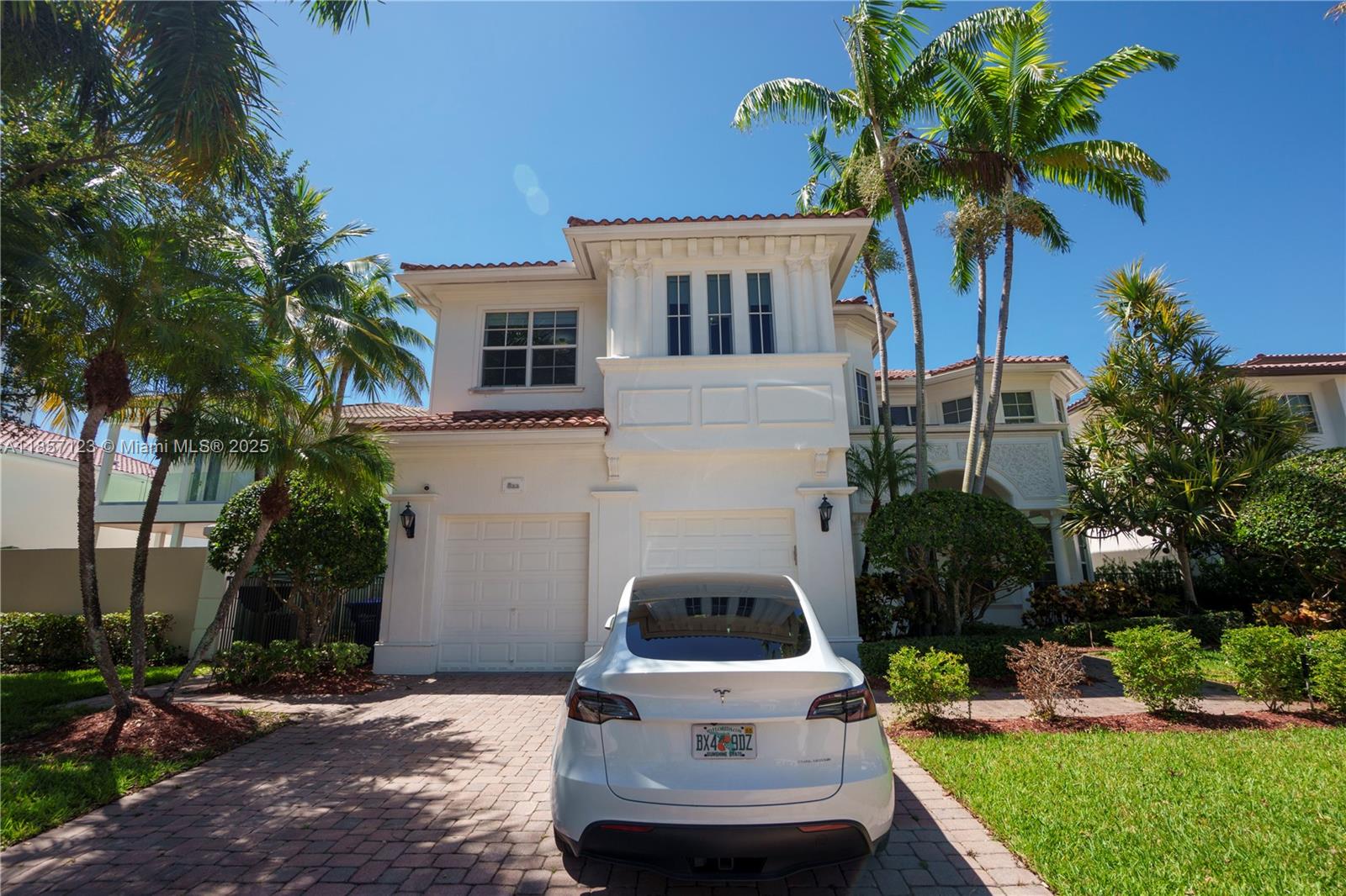 Photo of 822 Meridian Ln (822), Hollywood, Florida, 33019 -