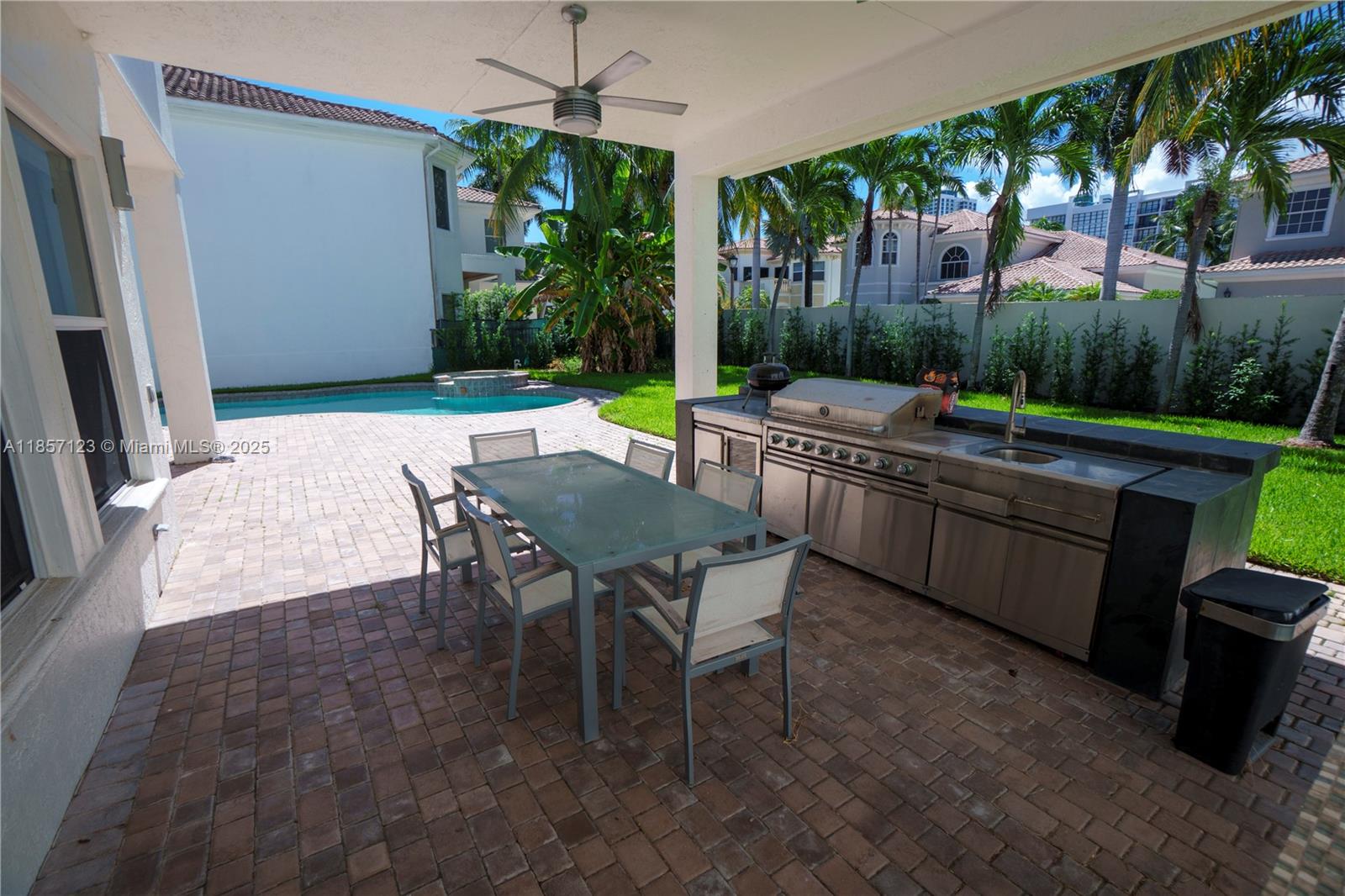 Photo of 822 Meridian Ln  (822), Hollywood, Florida, 33019 - Backyard BBQ and kitchenette