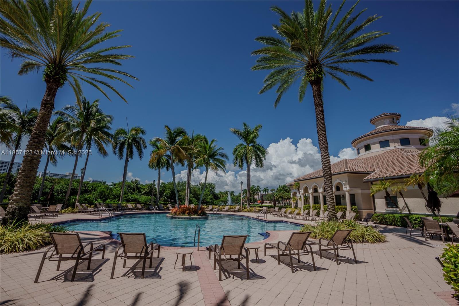 Photo of 822 Meridian Ln  (822), Hollywood, Florida, 33019 - Club house pool