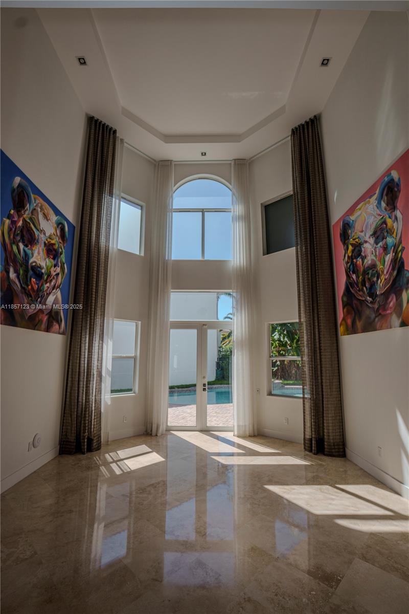 Photo of 822 Meridian Ln (822), Hollywood, Florida, 33019 -