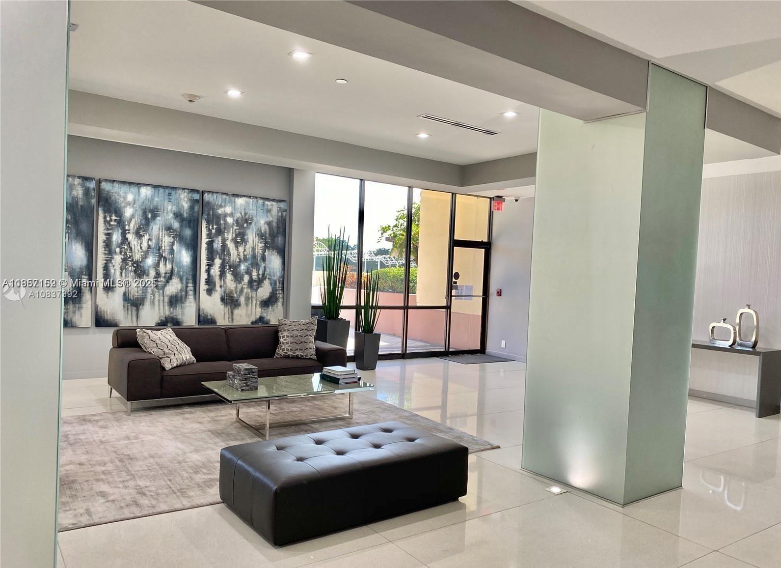 Photo of 20301 Country Club Dr  #1425, Aventura, Florida, 33180 - 