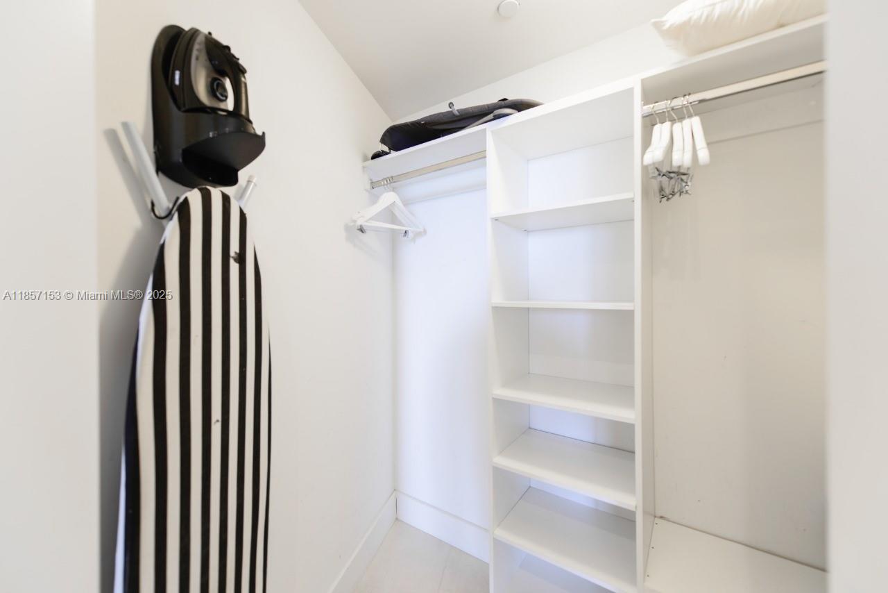 2503 2 / 2 1136 sq. ft. $ 2025-08-12 0 Photo