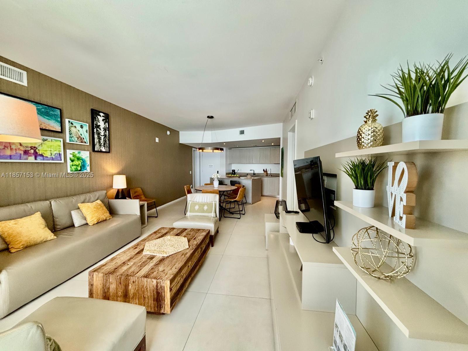2503 2 / 2 1136 sq. ft. $ 2025-08-12 0 Photo