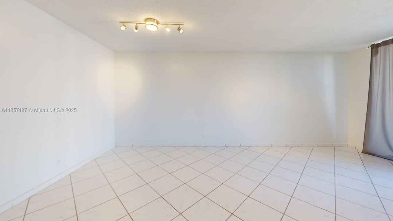 Photo of 500 Three Islands Blvd  #822, Hallandale Beach, Florida, 33009 - 