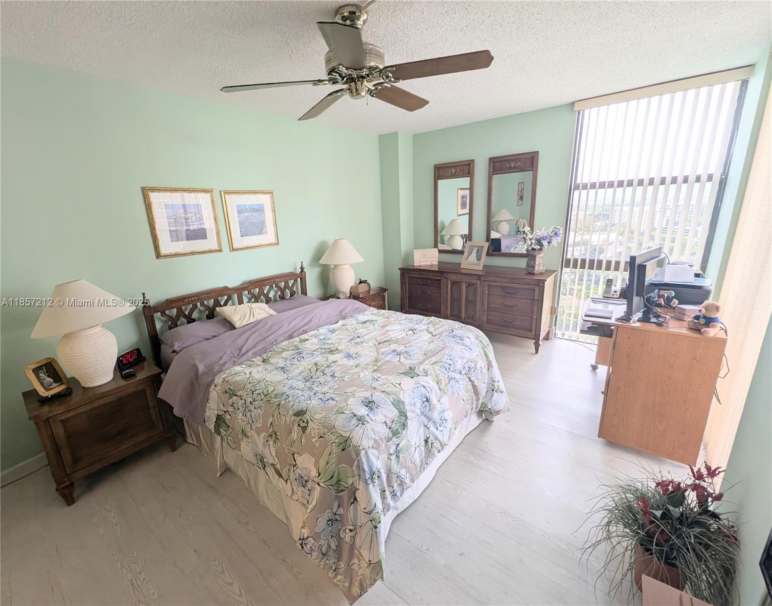 Photo of 20335 Country Club Dr  #2102, Aventura, Florida, 33180 - 